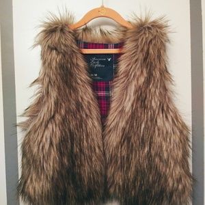 American Eagle Outfitters Faux Fur Vest - Brown